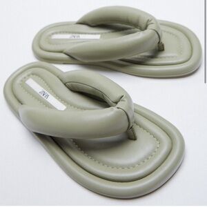 ZARA Green Quilted Slipper Sandals       Sz 6 1/2   37 euro